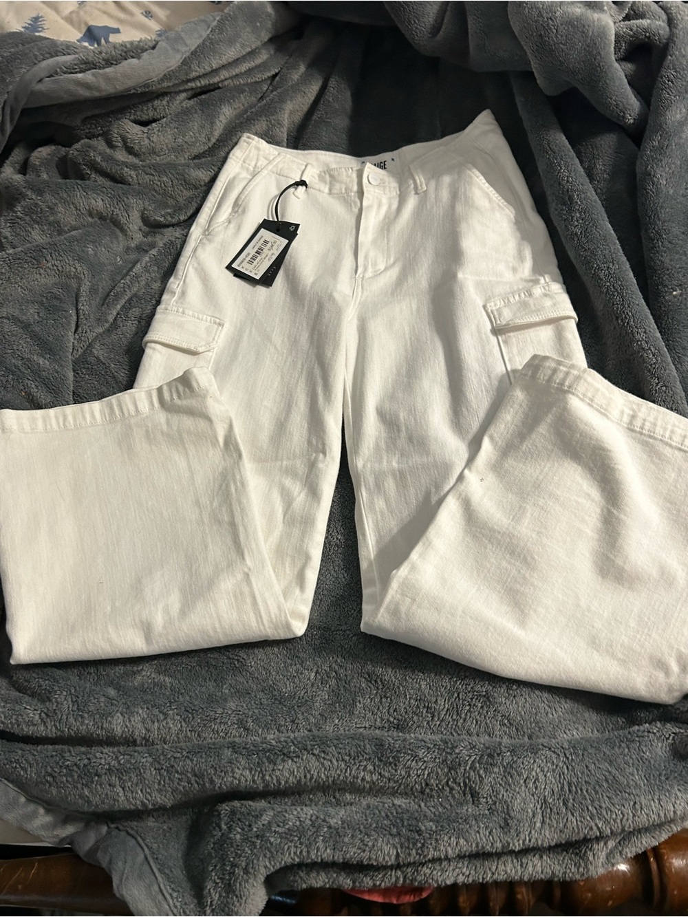 Paige White Women’s Cargo Crop Jeans NWT